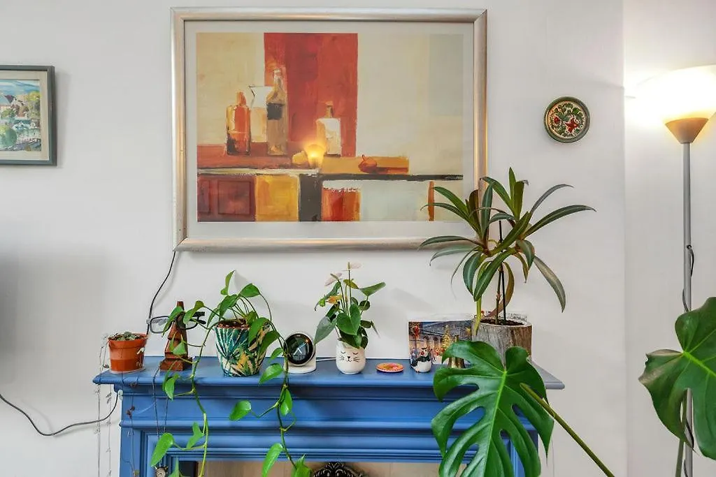 Homely Apartment In Trendy Stockbridge Edinburgh