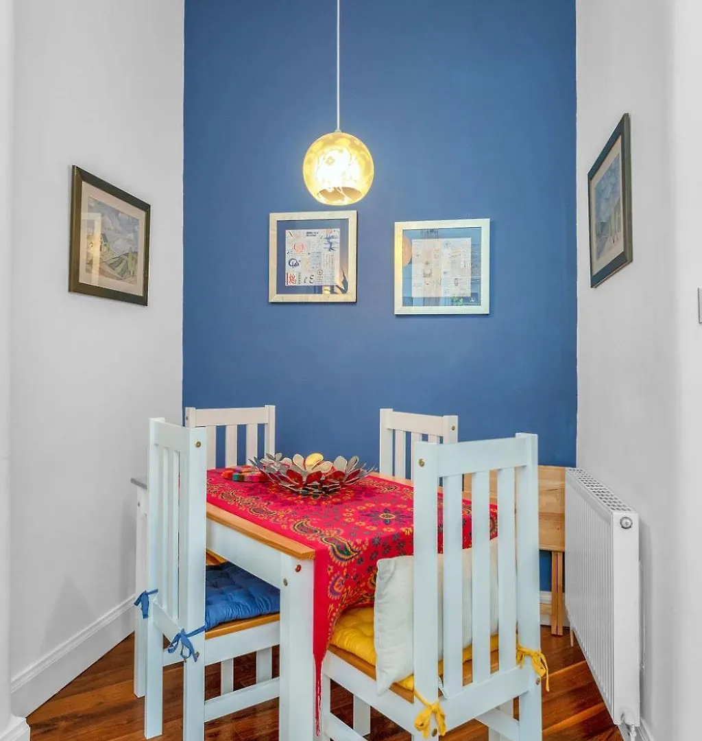 Homely Apartment In Trendy Stockbridge Edinburgh
