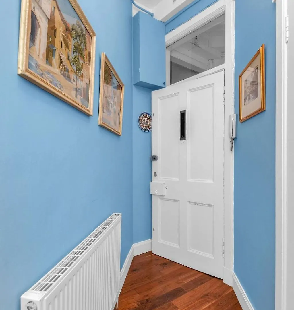 Homely Apartment In Trendy Stockbridge Edinburgh United Kingdom